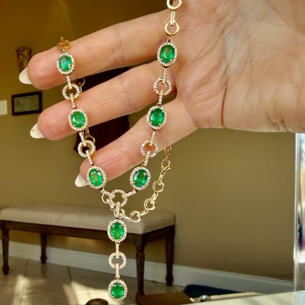 Effy 14 karat gold 8 carats emerald and diamond Necklace - Picture 13 of 15